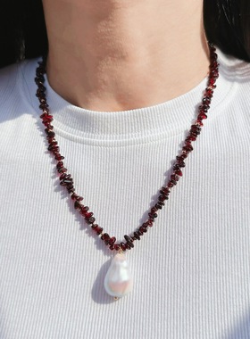 原创小众设计天然紫牙乌石榴石串珠项链巴洛克珍珠吊坠挂坠毛衣链