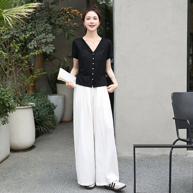 4050岁时尚气质套装女2026夏新款洋气高级感短袖上衣+裤子两件套