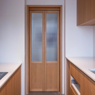 中古风折叠门原木框压花超白玻璃推拉门卧室书房折叠门实木隔断屏