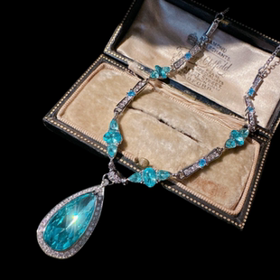 天使泪滴玛利亚蓝宝石项链 落日熔金 镀18K金 皇家蓝花藤锆石耳环