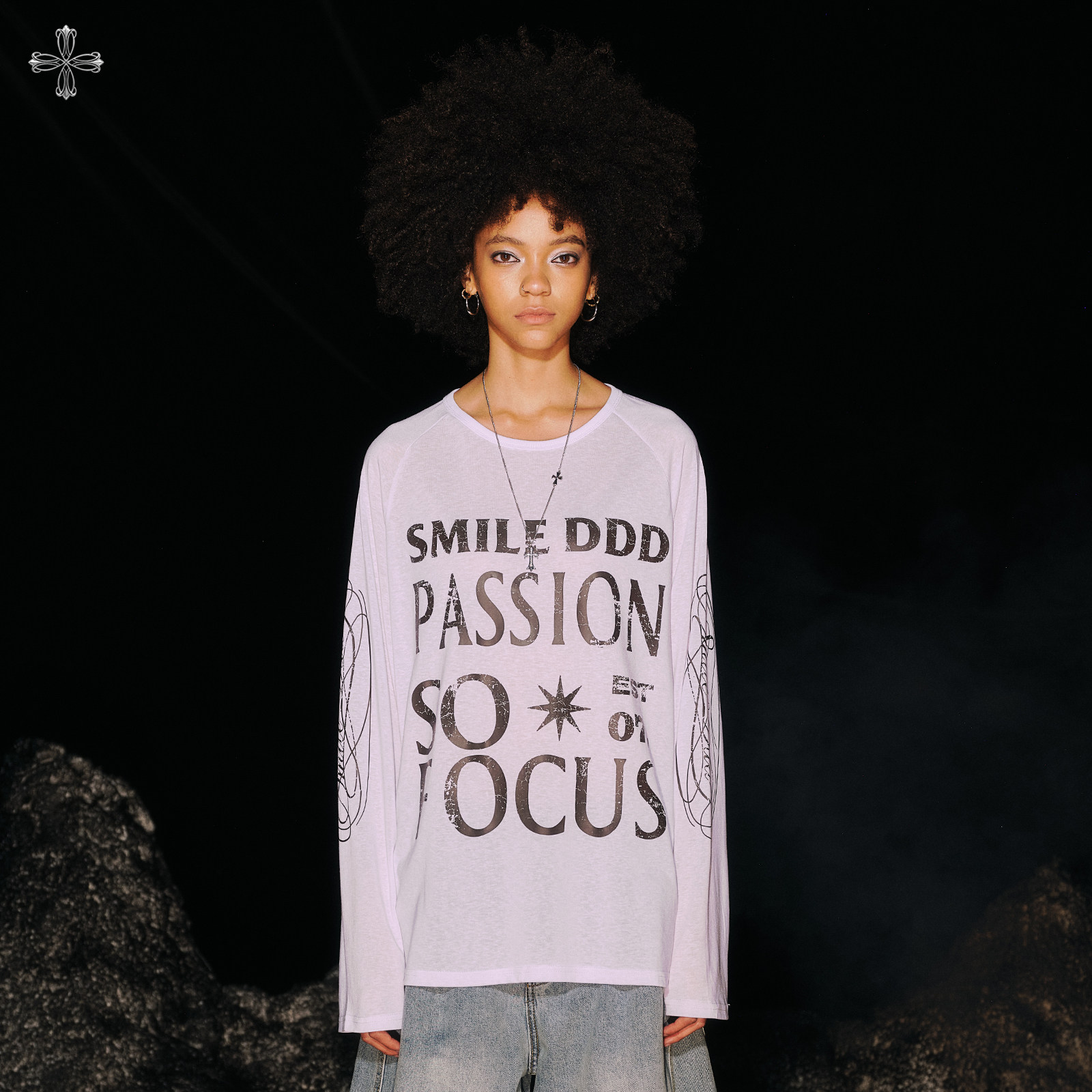 SMILEDDD【月石】微透花体罩衫宽松长袖街头辣妹休闲跳舞打底上衣