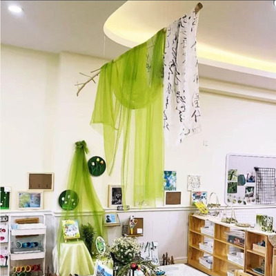 幼儿园春天主题墙绿色网纱空中吊饰环创材料装饰布置挂饰隔断国风