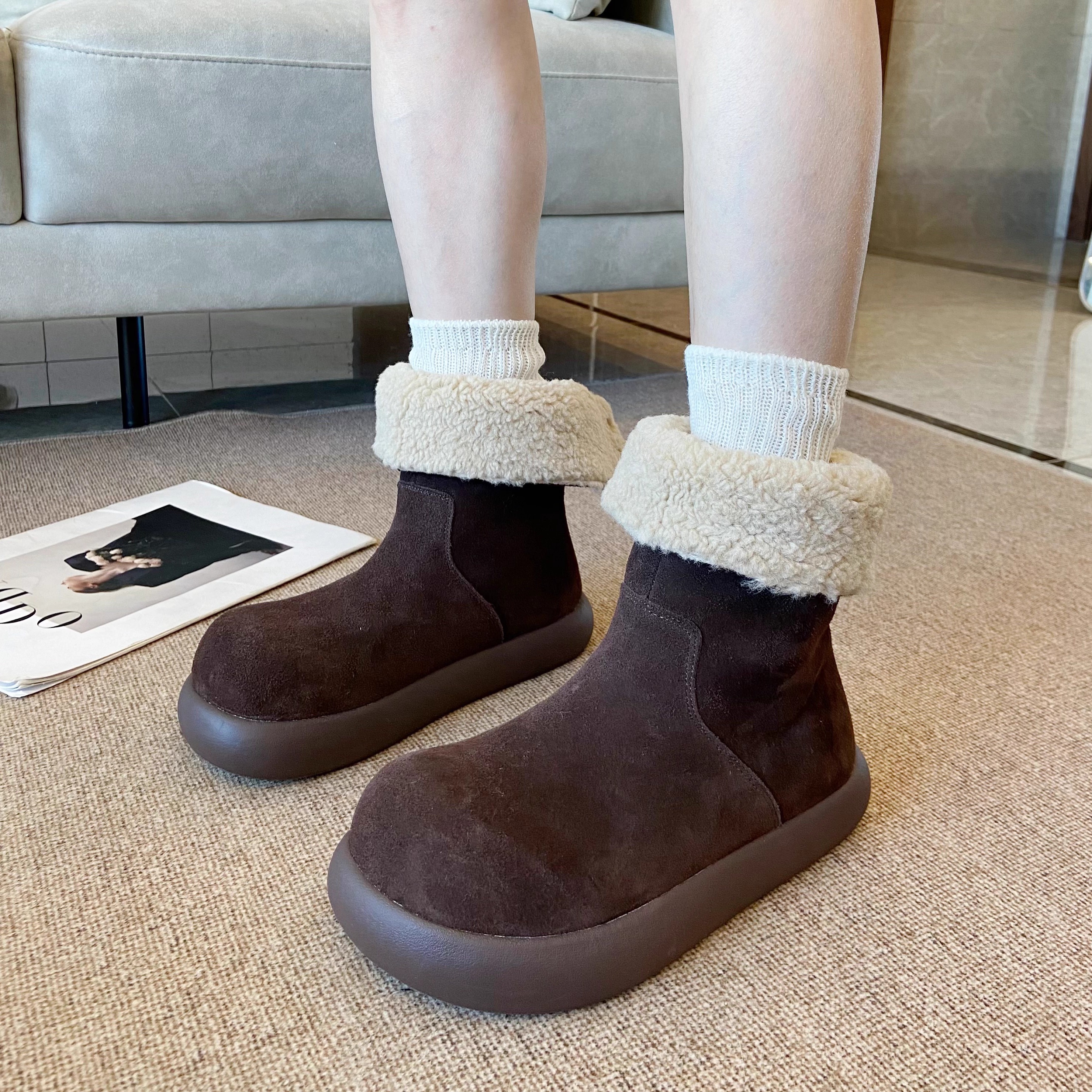 丑萌大头厚底雪地靴女2025冬季新款真皮加绒加厚保暖棉鞋短靴棉靴