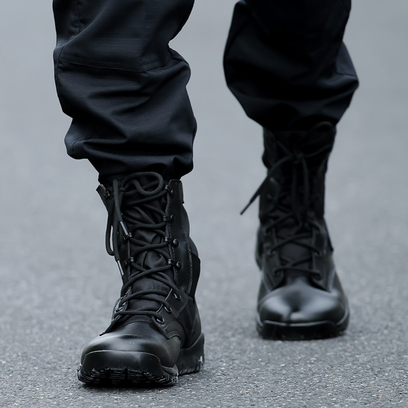 Bottes militaires en toile - Ref 1397289 Image 1