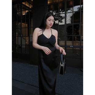 显瘦挂脖连衣裙 多肉宝贝 自带胸垫 大码 胖MM丝滑缎面高级感修身
