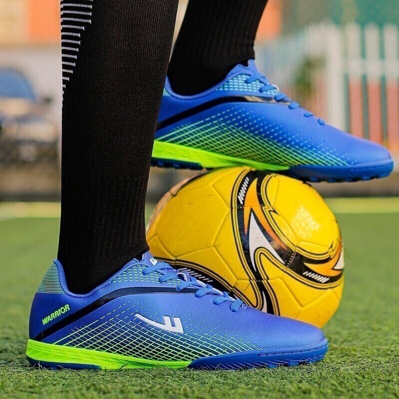 回力球鞋减震训练碎钉足球鞋