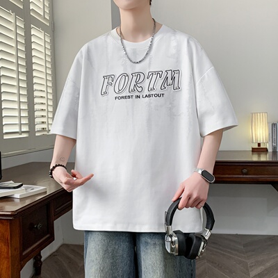 2026夏季新款男生潮流短袖T恤青少年初高中韩版宽松显瘦百搭上衣
