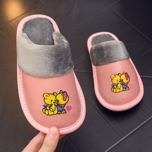 秋冬季真皮拖鞋儿童男女宝贝幼儿小孩公主可爱室内防滑保暖棉拖鞋