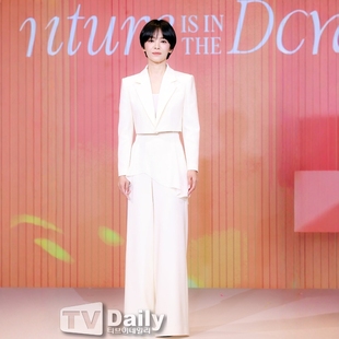 高级定制宋慧乔同款白色夹克短西装外套不对称上衣阔腿裤三件套装