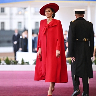 高级定制凯特王妃同款红色V领斗篷羊毛大衣英伦风外套冬宽松时尚