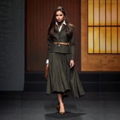 大摆长款 裙修身 奢华西服OL 套装 高级定制100%人字纹羊毛军绿色西装