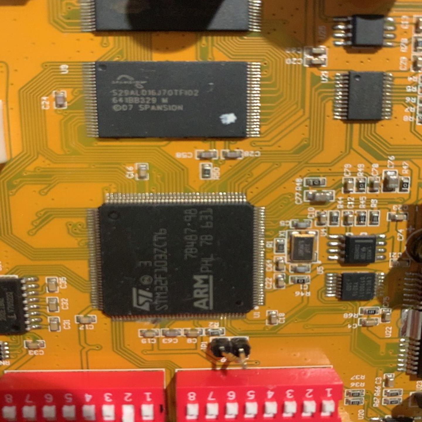 议价STM32F103ZCT6一色板