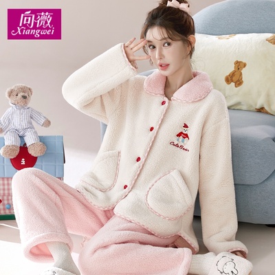 可外穿秋冬女学生款甜美可爱法兰绒家居服柔软舒适保暖珊瑚绒睡衣