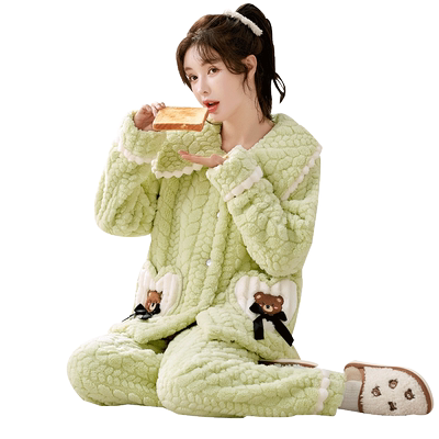 可爱法兰绒卡通家居服睡衣