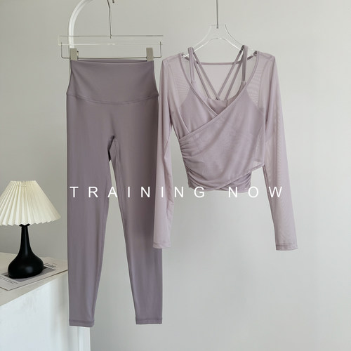 瑜伽服健身套装女秋季新款带胸垫