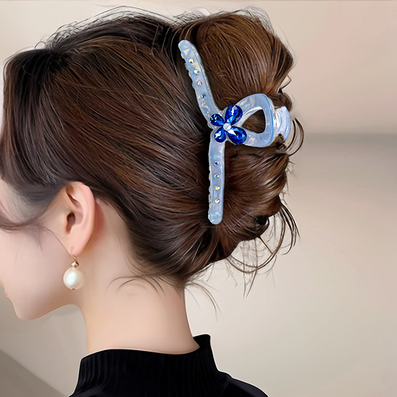 水钻中老年鲨鱼夹蝴蝶抓夹大号