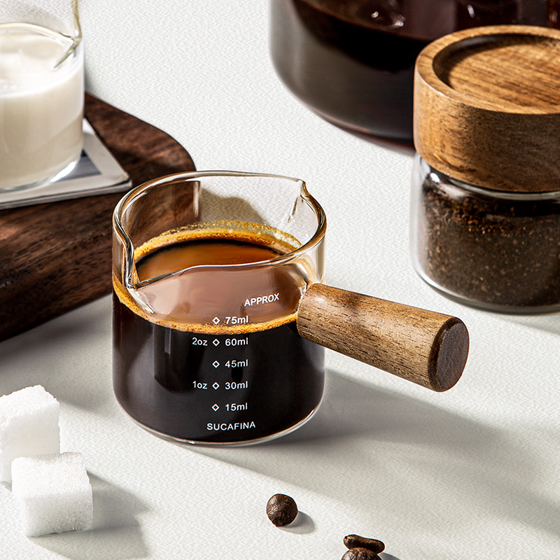 咖啡杯玻璃小奶盅带刻度意式浓缩咖啡萃取量杯子木柄小奶罐盎司杯