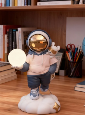创意宇航员氛围小夜灯摆件