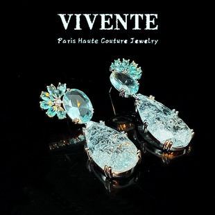 瑞士【设计师】Francesca 原创5A高定海冰蓝钻走秀款质感精致耳饰