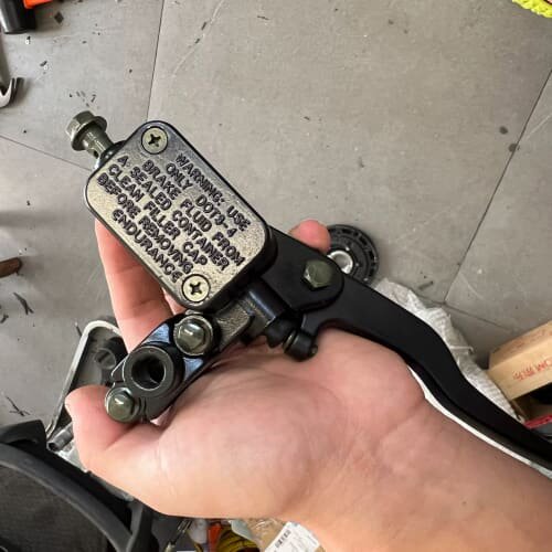 议价春风250 KTM390刹车上泵手刹前制动牛角 250NK刹