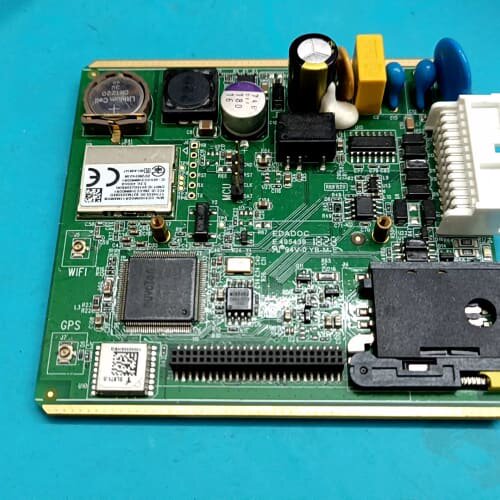议价旧板子上面有 nuvoton nuc442k+cc3100+