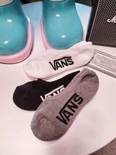 VANS 万斯女款隐形硅胶防掉跟运动毛巾底船袜吸汗休闲女袜 包邮