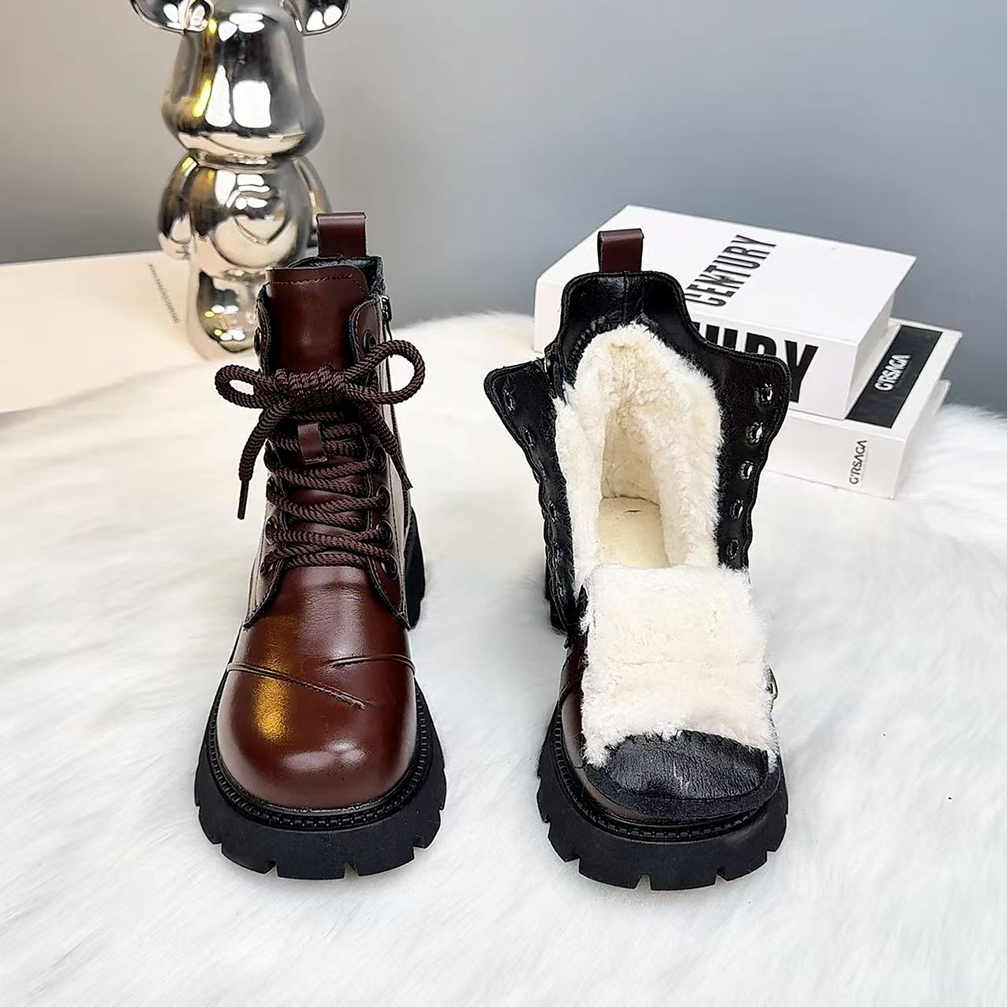 羊毛雪地靴皮毛一体马丁靴女2025新款冬季棉鞋加绒加厚底短靴棉靴