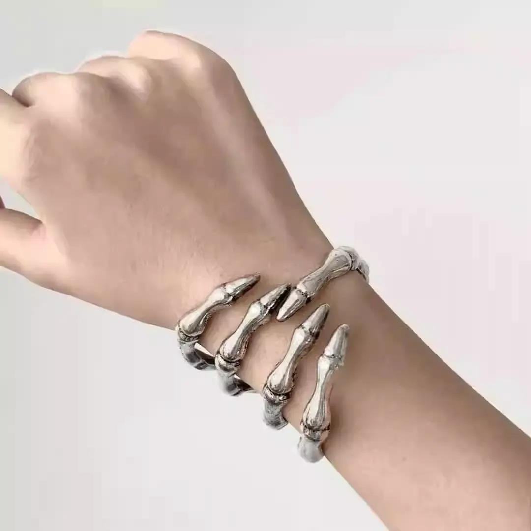 暗黑骷髅手镯亚文化朋克Y2K夸张小众个性嘻哈手环甜酷风辣妹配饰