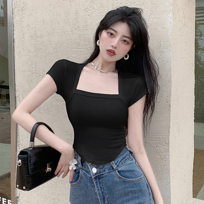 方领性感短款上衣弧形下摆T恤女