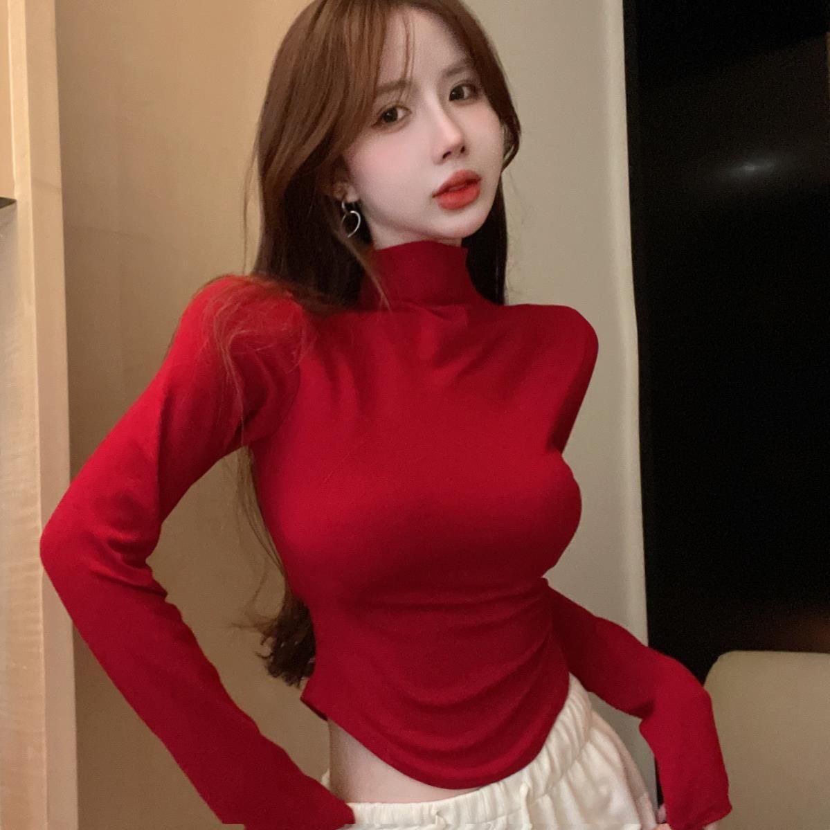 半高领内搭加绒打底衫秋冬性感辣妹酒红色上衣女弧形下摆短款T恤,女装/女士精品,T恤,淘宝优惠券,粉丝福利购,淘宝优惠卷