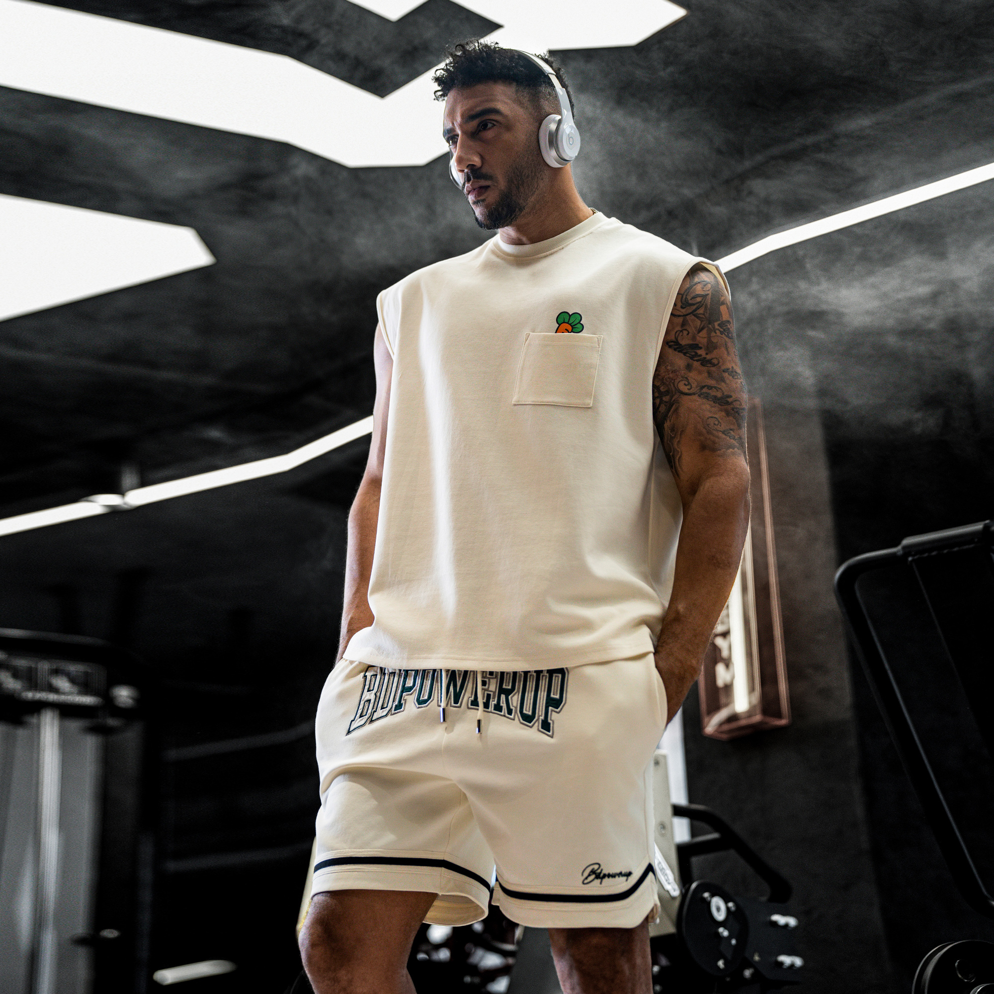 小萝卜联名款无袖背心