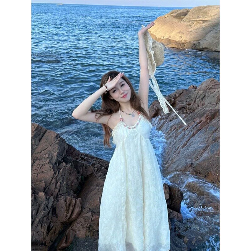 泰式度假风露背连衣裙女装夏季设计感小众挂脖领无袖茶歇裙长裙子