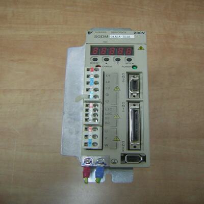 议价Yaskawa Servopack SGDM04ADA T可维修
