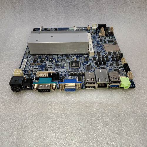 10片j1900ZQT8350嘎嘎新接口丰富DC-议价