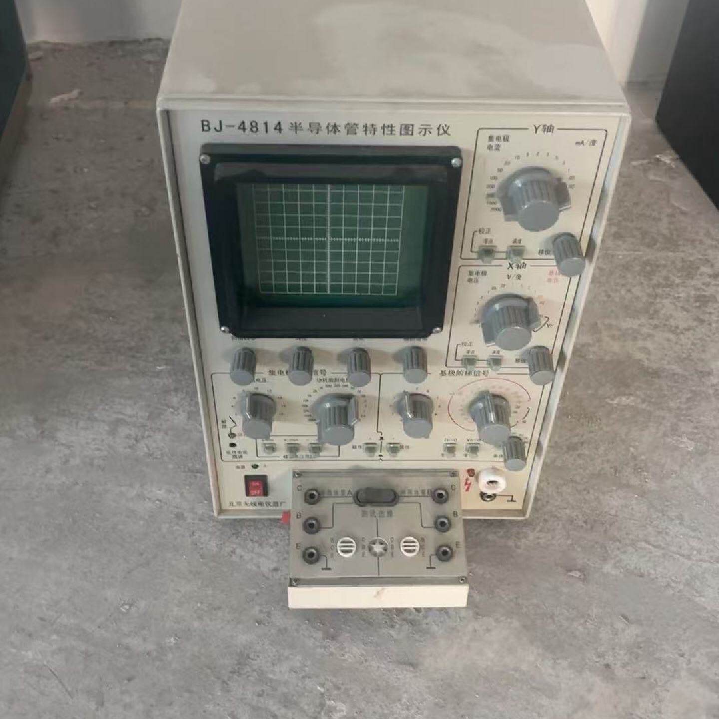 议价--BJ-4814半导体管特性图示仪