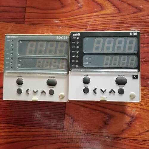 山武温控仪R36 R36TROUA2100（已） 温控器S—议价