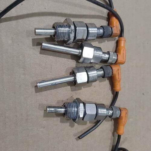 IFM易福门 TM9950 温度传感器 ，下来的—议价