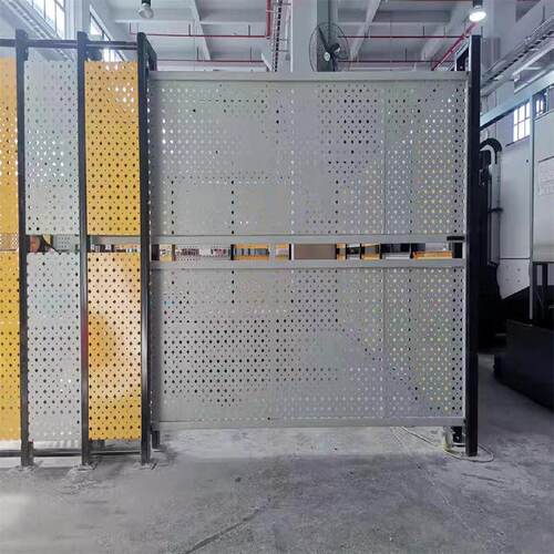 冲孔仓库车间隔离围栏工厂设备挡板库房拉门炫彩镀锌穿孔防护网