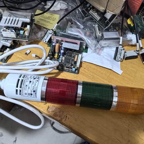 西门子APT三色LED警示灯TL50L全新未用红黄绿三议价