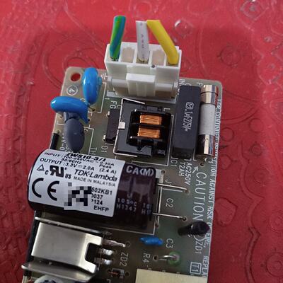 询价-兰达ZWS103J3.3V2A电源板