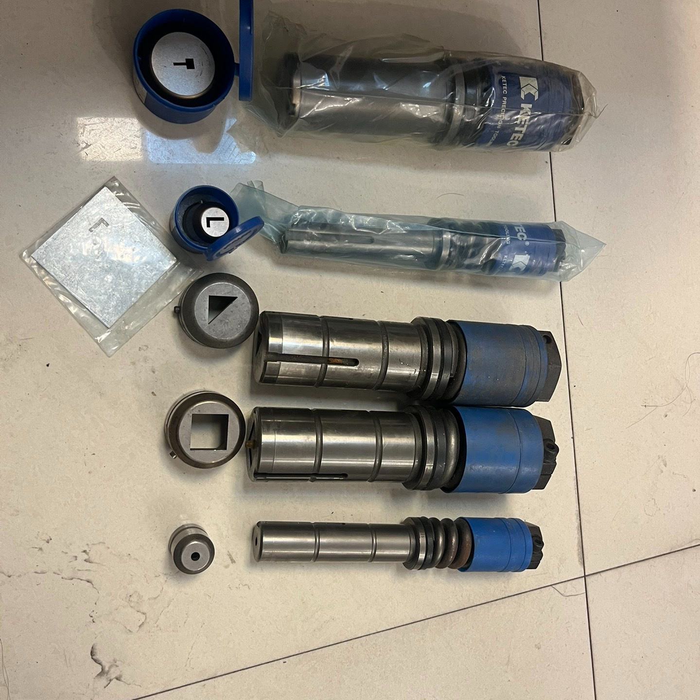 数控冲床特殊模具便宜处理--议价商品