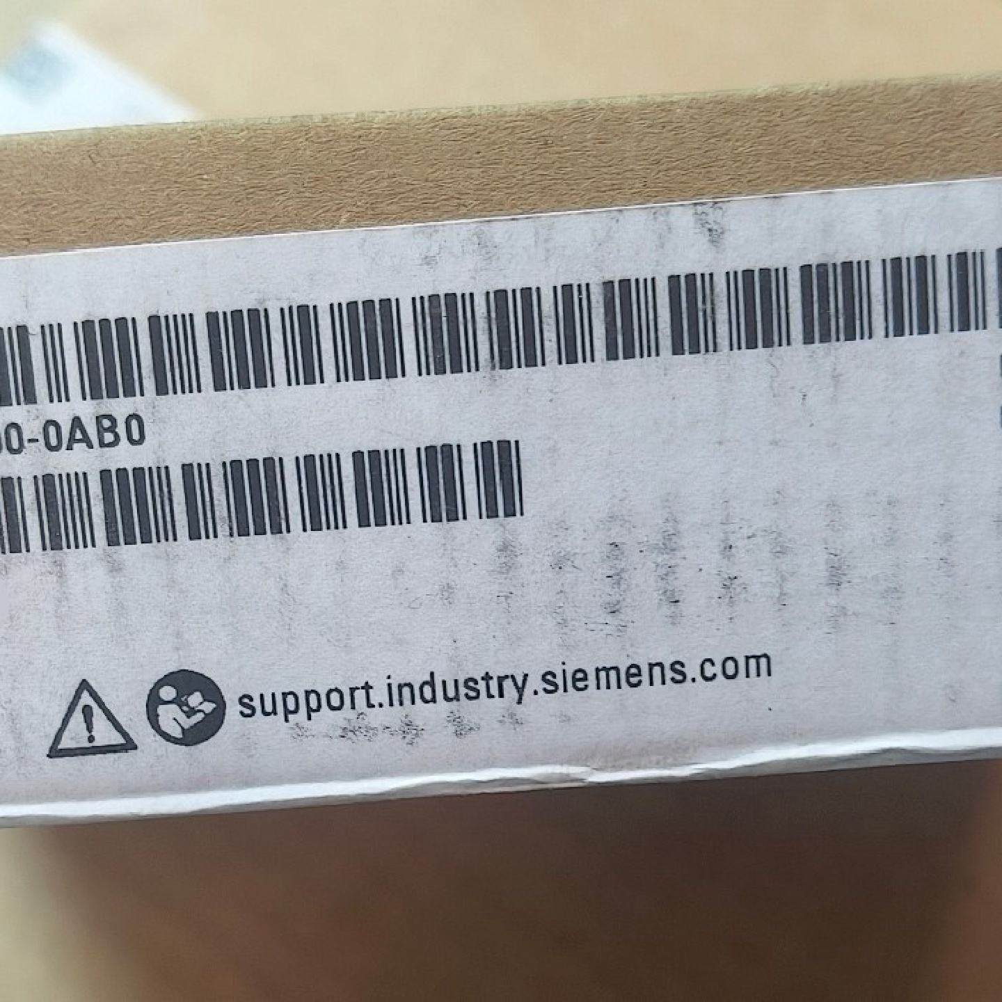 西门子PLC6ES7 541-1AB00-0AB0 全新原装--议价商品