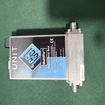 UT UFM-1661 MASS FLOW CONTRO—议价
