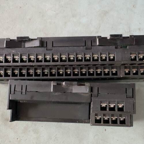 议价Mitsubishi Remote Module Terminal Block As If It Has Not