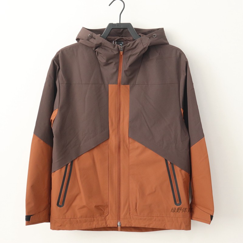 安踏男风衣外套秋冬连帽户外防风保暖跑步训练运动上衣152517638S