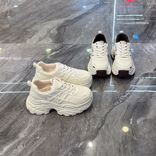 超火爆款加绒加厚休闲老爹鞋显瘦