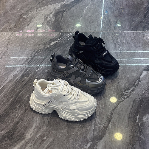 系带轻便增高显瘦休闲运动鞋尖货