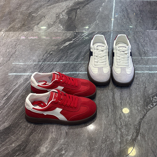 超软底轻便舒适休闲德训鞋运动鞋