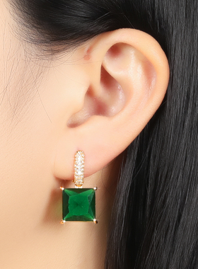 巴黎Pink Memory满钻方形墨绿宝石耳钉高级感轻奢女爆闪领针耳环