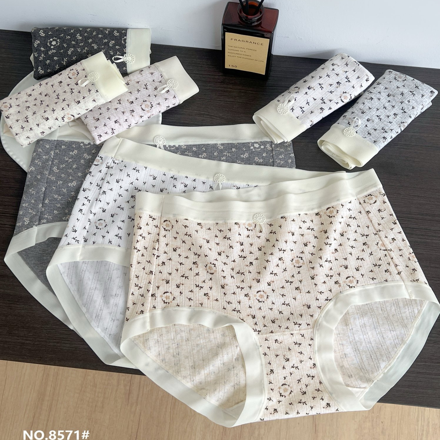 羽她大码碎花高腰棉内裤